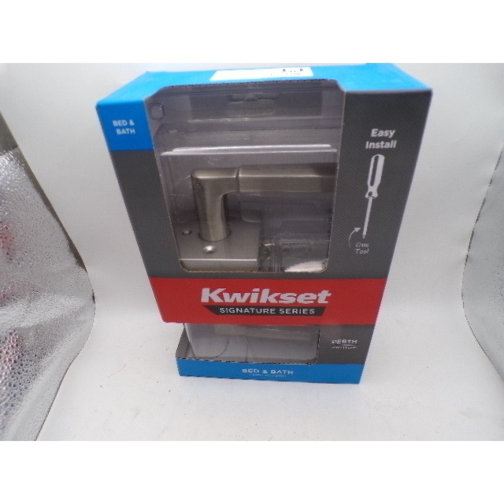 Kwikset Signature Series Perth Privacy Door Lever Satin Nickel Bed Bath‎ 155PTH